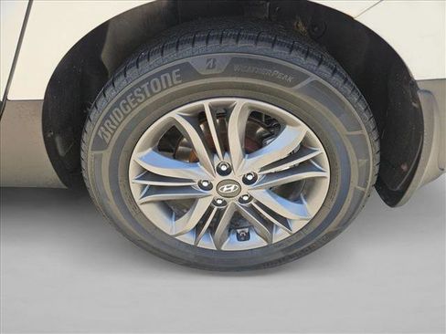 Used 2014 Hyundai Tucson SE AWD/4WD image 9