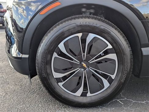 Used 2024 Chevrolet Blazer EV LT image 6