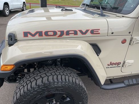 Used 2020 Jeep Gladiator Mojave image 53