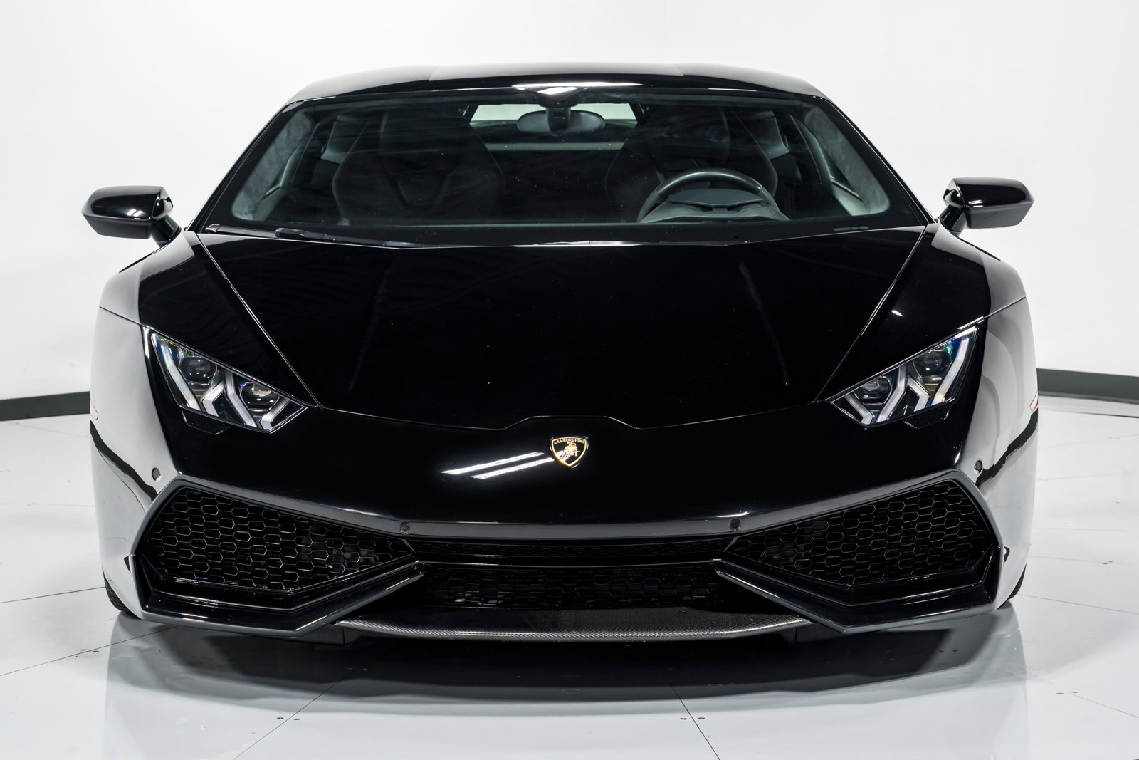 Used 2015 Lamborghini Huracan LP 610-4 AWD/4WD image 8