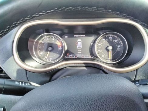 Used 2016 Jeep Cherokee Limited w/ Trailer Tow Group image 26