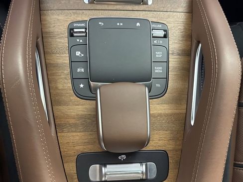Certified 2024 Mercedes-Benz GLE 53 AMG 4MATIC image 28