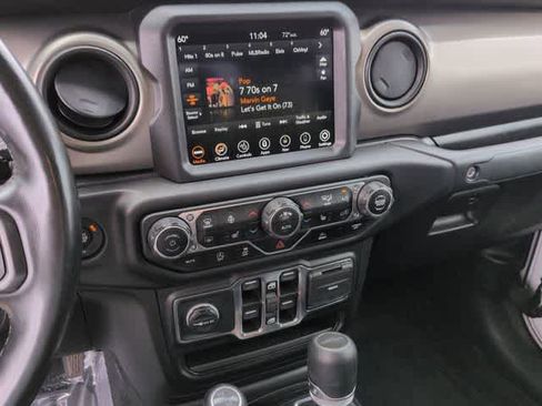 Used 2021 Jeep Gladiator Sport AWD/4WD image 27