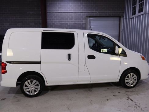 Used 2021 Nissan NV200 SV w/ Sliding Door Glass Package image 6