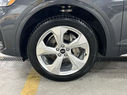 Used 2021 Audi Q5 2.0T Premium Plus w/ Premium Plus Package image 10