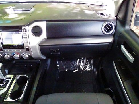 Used 2017 Toyota Tundra SR5 w/ TRD Off Road Package AWD/4WD image 42