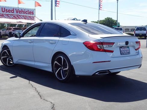 Used 2022 Honda Accord Sport image 9