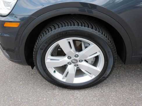 Used 2019 Audi Q5 Prestige w/ Prestige Package AWD/4WD image 9