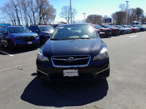 Used 2016 Subaru Impreza 2.0i image 2