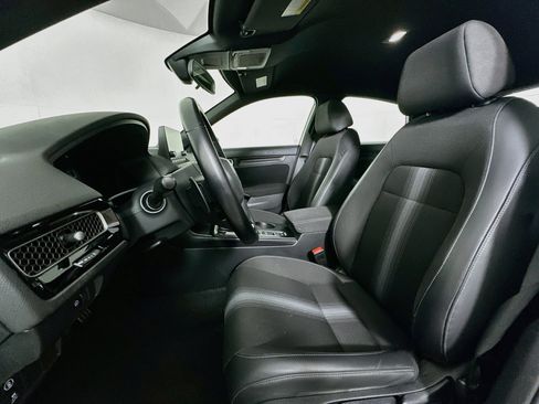 Used 2023 Honda Civic Sport image 13