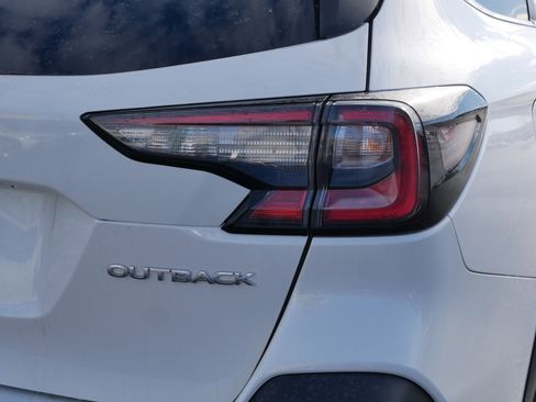 Used 2024 Subaru Outback Limited image 17