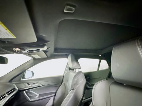 Used 2025 BMW X2 xDrive28i image 25