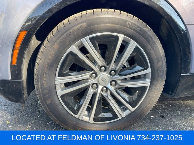 Used 2024 Cadillac Lyriq Luxury AWD/4WD image 5