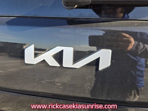Used 2022 Kia Soul LX w/ Technology Package FWD image 8