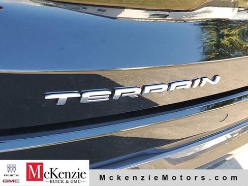New 2026 GMC Terrain AT4 w/ LPO, Floor Liner Package AWD/4WD image 26