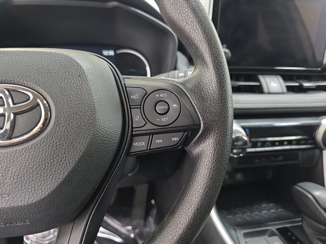 Certified 2025 Toyota RAV4 XLE AWD/4WD image 15