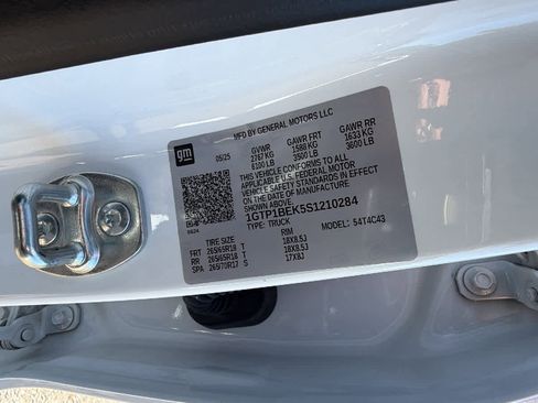 Used 2025 GMC Canyon Elevation w/ Convenience Package RWD image 21