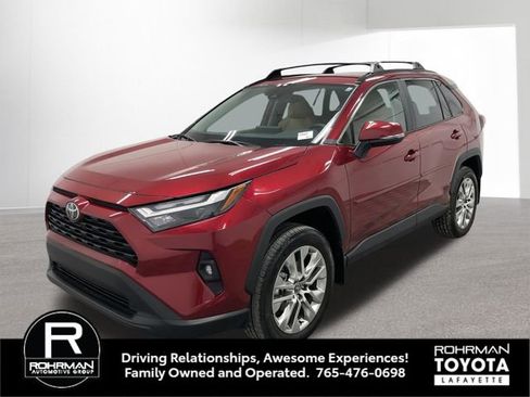 Used 2025 Toyota RAV4 XLE Premium w/ Weather Package AWD/4WD image 1