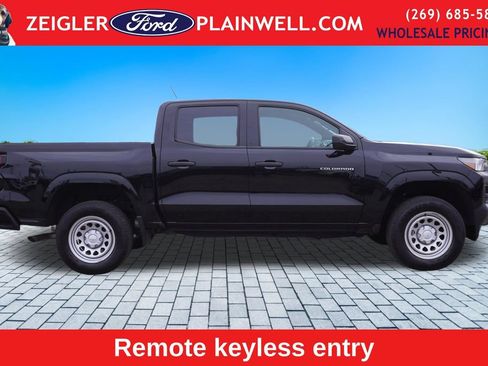 Used 2024 Chevrolet Colorado W/T image 6