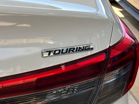 Used 2024 Honda Civic Touring image 8