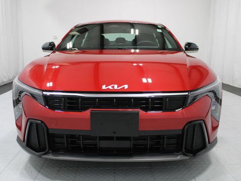 Used 2025 Kia K4 GT-Line FWD image 3