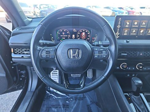 Used 2023 Honda Accord Sport image 14