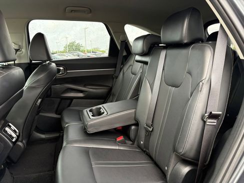 Certified 2024 Kia Sorento S image 15
