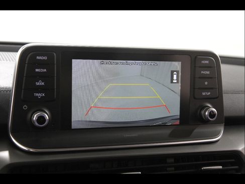 Used 2021 Kia Telluride LX FWD image 12
