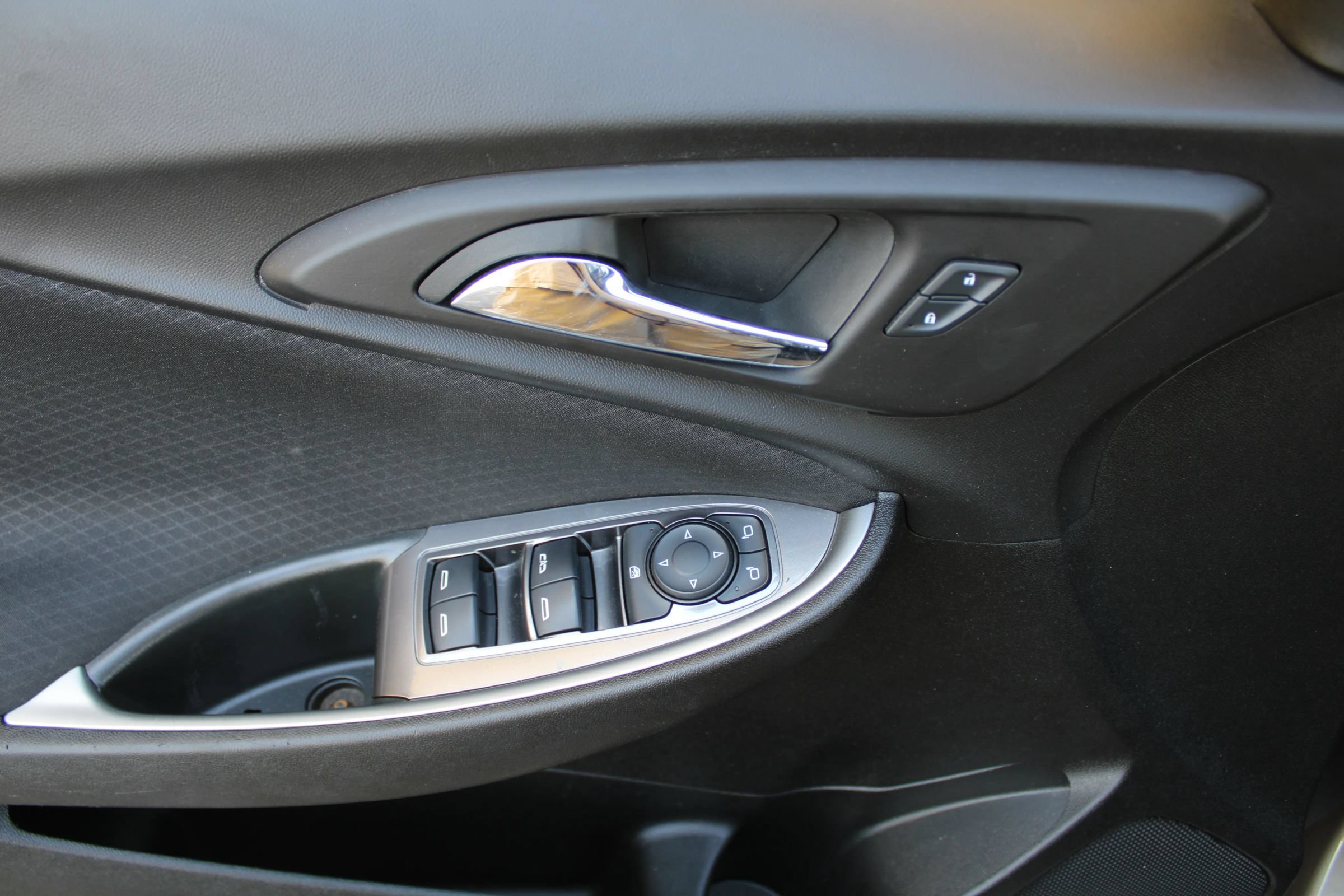 Used 2023 Chevrolet Malibu LT FWD image 7