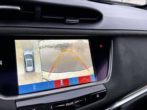 Used 2018 Cadillac XT5 Platinum image 19