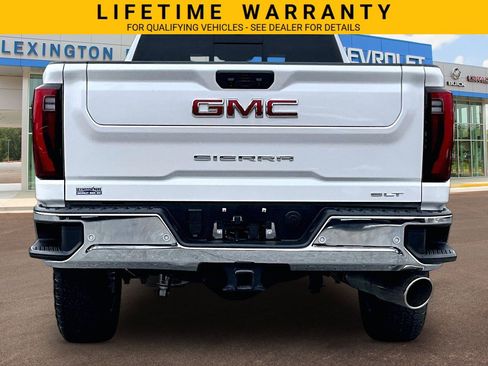Used 2025 GMC Sierra 3500 SLT w/ SLT Premium Package AWD/4WD image 4