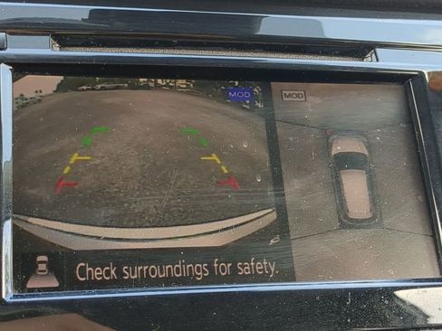 Certified 2019 Nissan Rogue SV w/ Sun & Sound Touring Package image 21