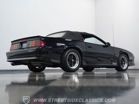 Used 1991 Chevrolet Camaro Z28 RWD image 28