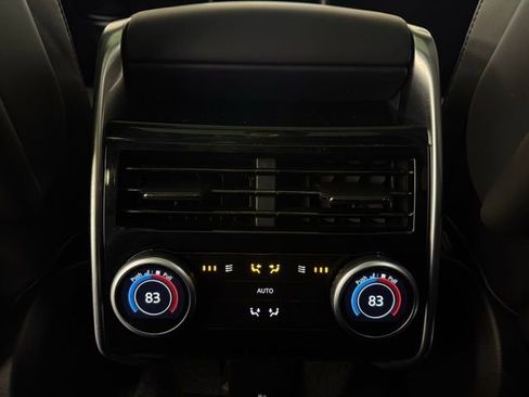 Certified 2023 Land Rover Range Rover SE image 23