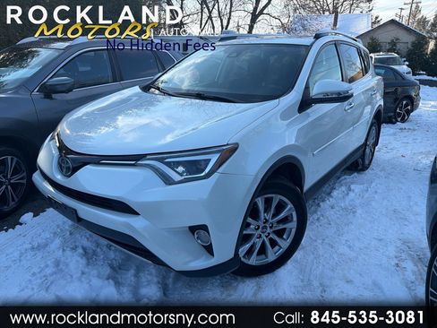 Used 2016 Toyota RAV4 Limited image 1