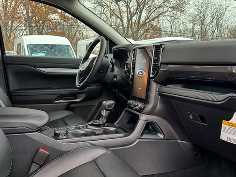 New 2025 Ford Ranger Lariat w/ Black Appearance Package AWD/4WD image 20