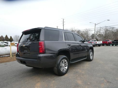 Used 2017 Chevrolet Tahoe LT image 5