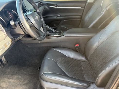 Used 2021 Toyota Camry XSE w/ Carpet Mat Package (TMS) image 12