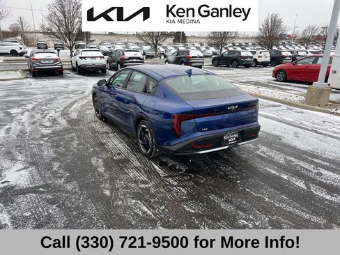 Used 2025 Kia K4 EX image 15