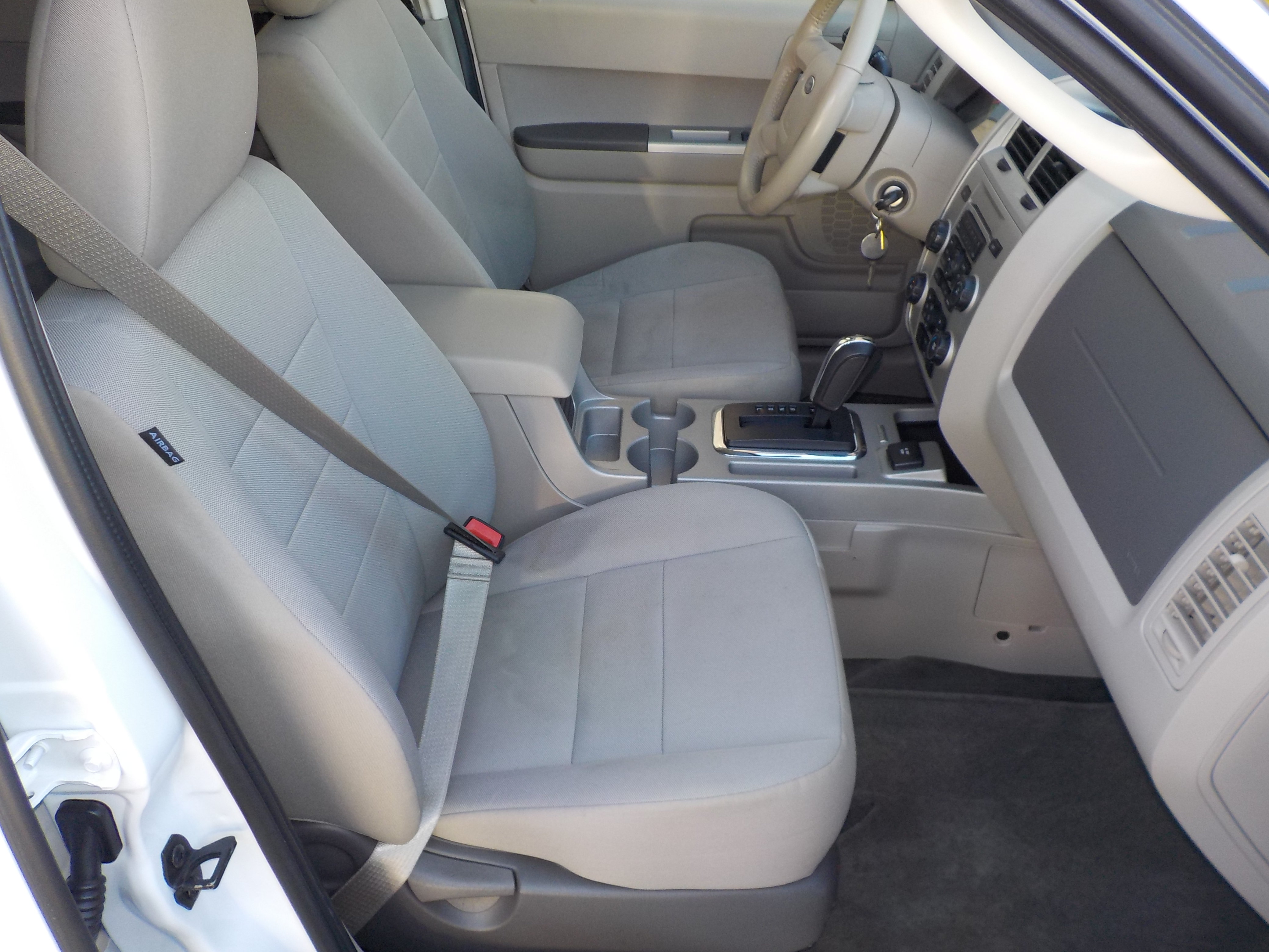 Used 2012 Ford Escape 4WD Hybrid image 27