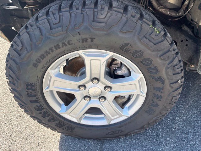 Used 2021 Jeep Wrangler Unlimited Sport AWD/4WD image 17