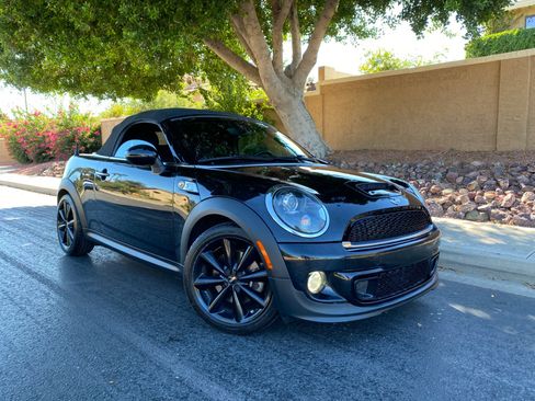 Used 2015 MINI Cooper Roadster S image 2
