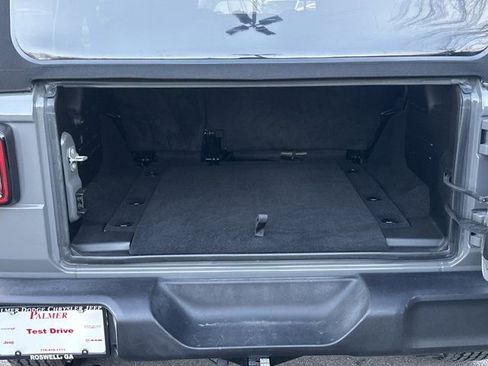 Used 2020 Jeep Wrangler Unlimited Sport S image 23
