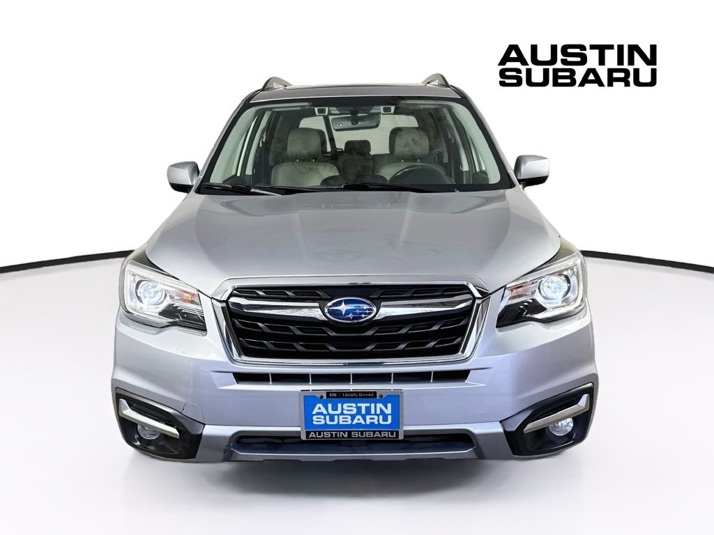 Used 2017 Subaru Forester 2.5i Limited AWD/4WD image 2