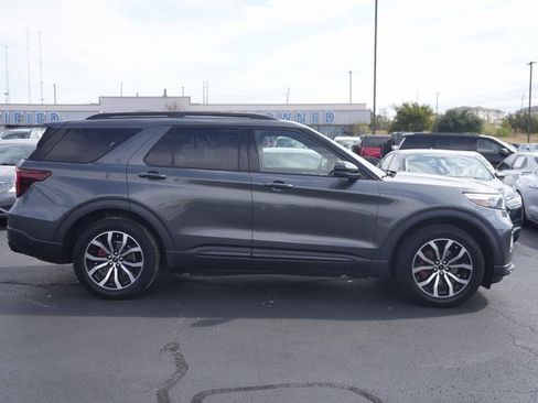 Certified 2020 Ford Explorer ST image 5