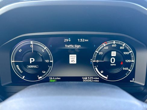 New 2025 Mitsubishi Outlander SEL image 49