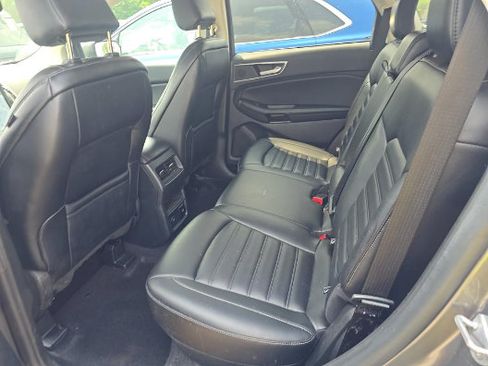 Used 2023 Ford Edge SEL w/ Convenience Package AWD/4WD image 10