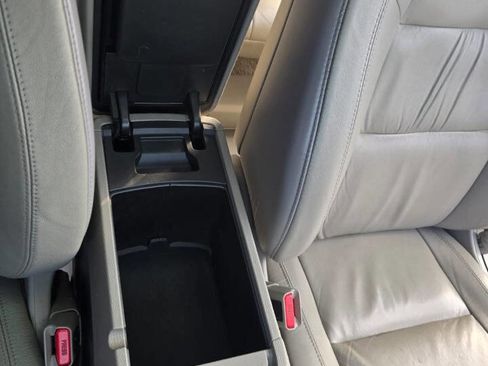 Used 2013 Jeep Grand Cherokee Laredo image 29