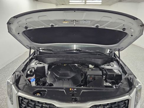 Used 2023 Kia Telluride SX X-Line AWD/4WD image 10