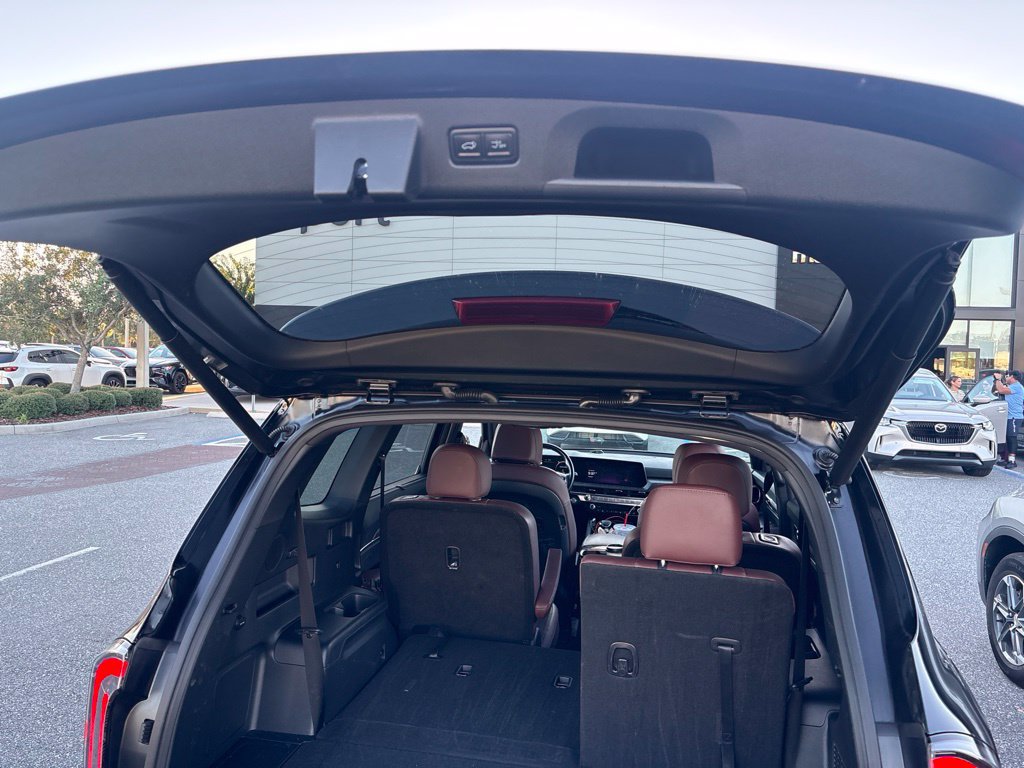 Used 2023 Kia Telluride SX FWD image 14